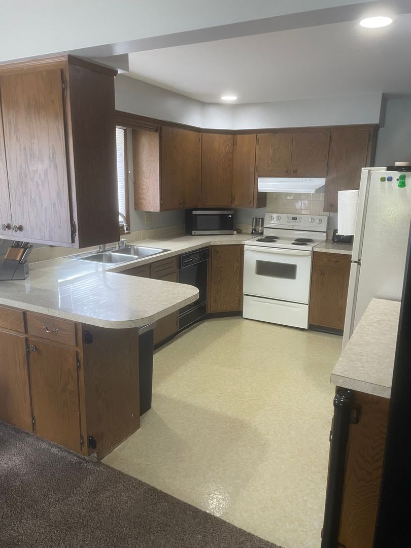 2 Bed 2 Bath Duplex Across From Kiwanis Park – photo 4