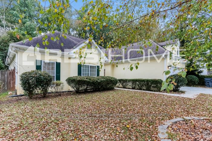 210 Foster Trace Drive – photo 2