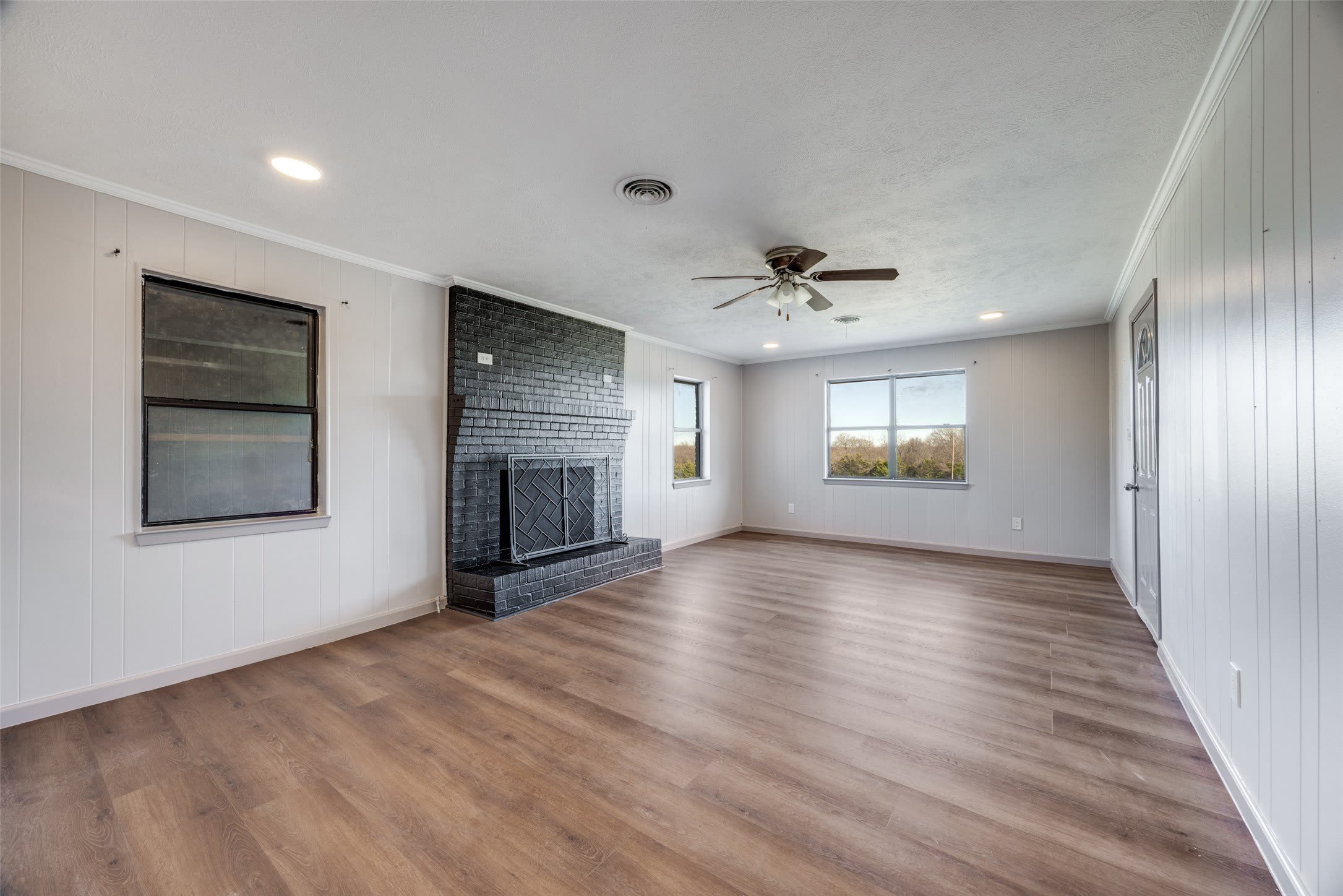 226 Glen Meadows Drive – photo 5