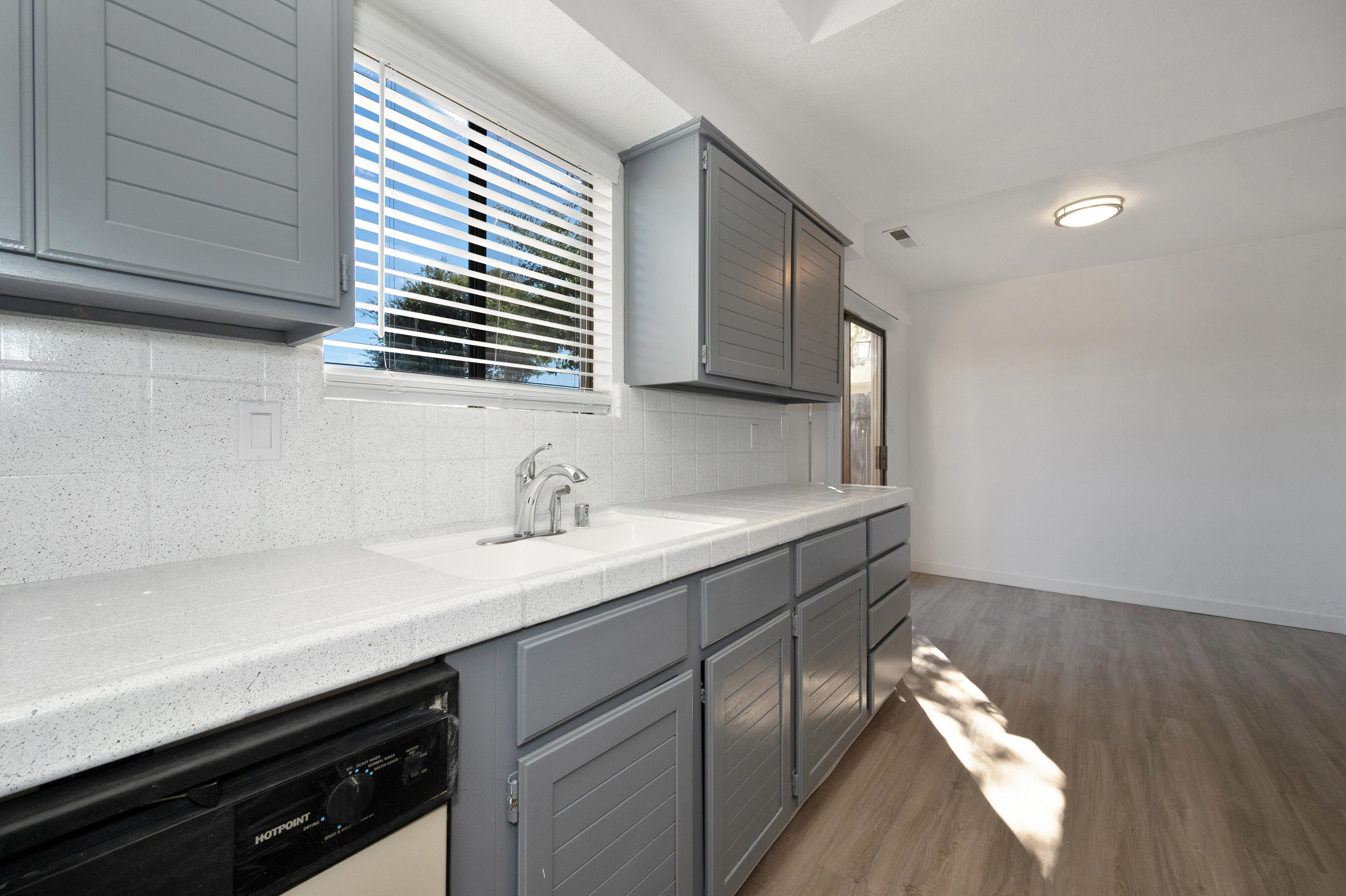 716 Jefferson Lane – photo 4