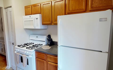 New Carrollton Woods – photo 4