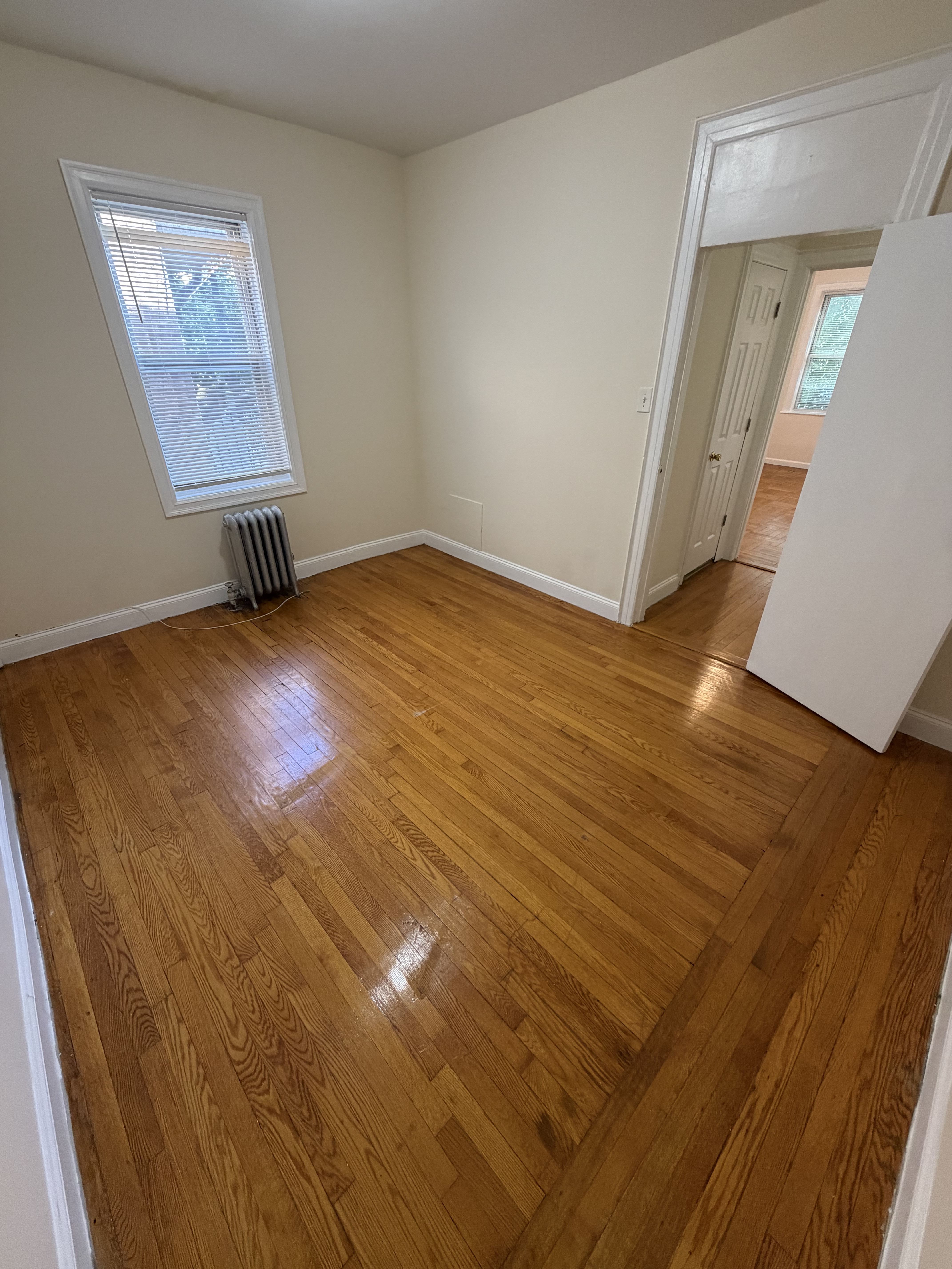 1824 Edison Ave – photo 2