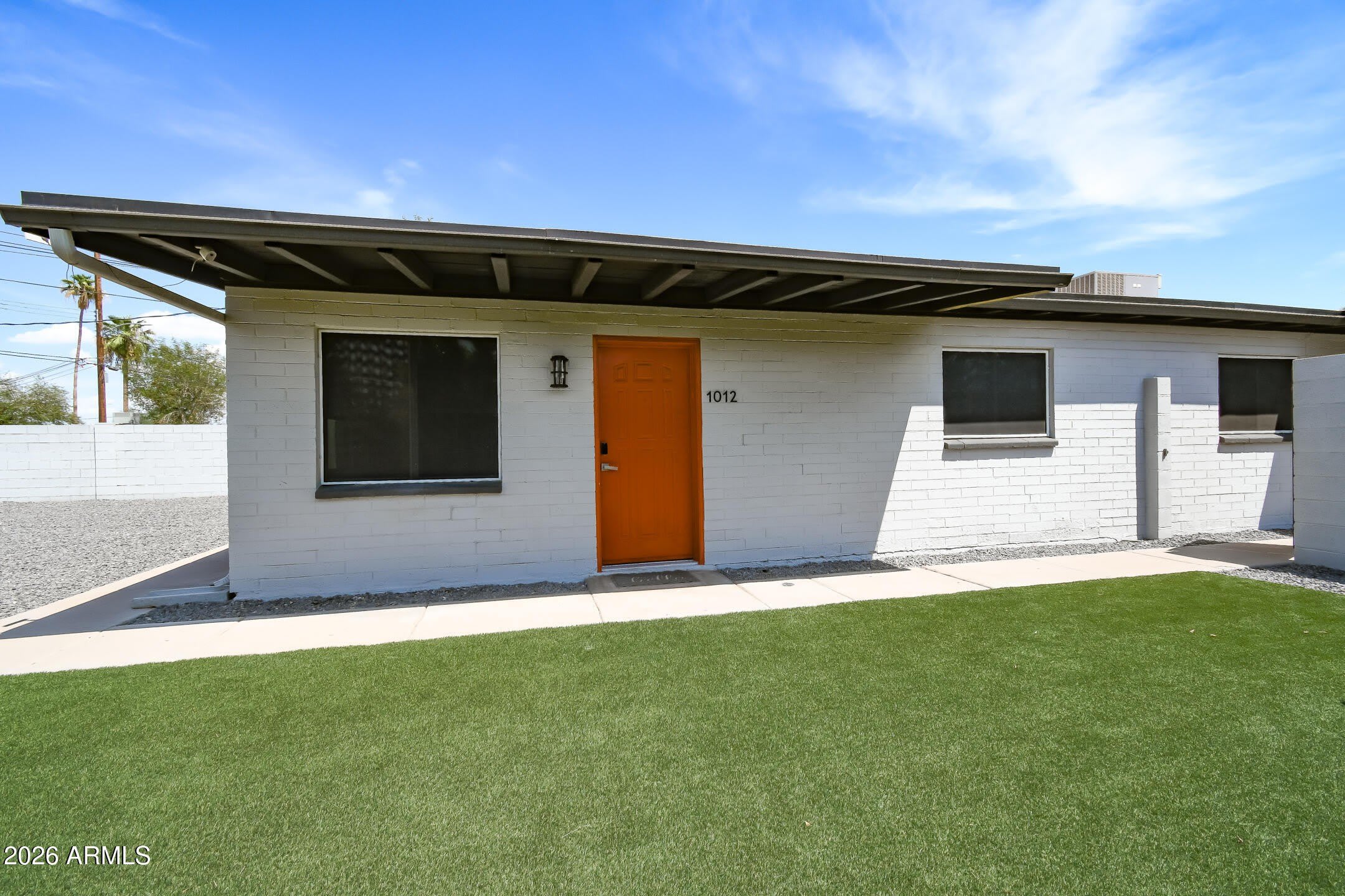 1012 E HENRY Street – photo 4