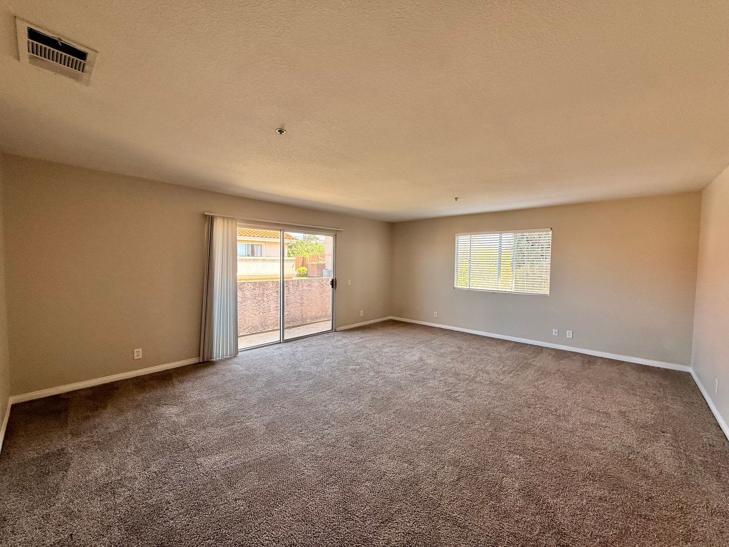 Vista home with a 2 car garage and additional parking – photo 5