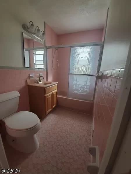 8 Evelyn Court – photo 5