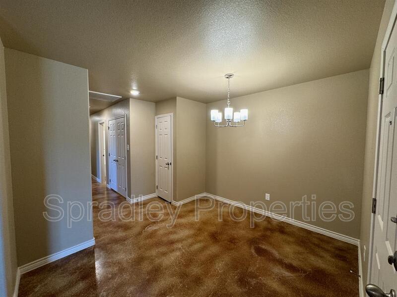 1651 Sabine Rd – photo 3