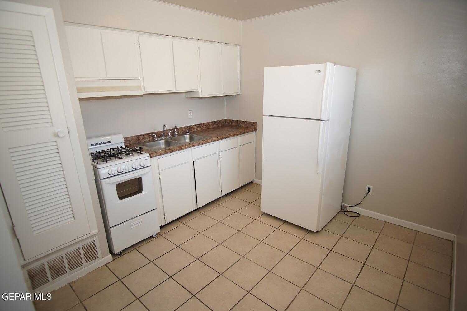 7309 Alameda Avenue – photo 4