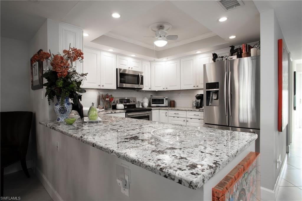 4200 Belair Ln – photo 5