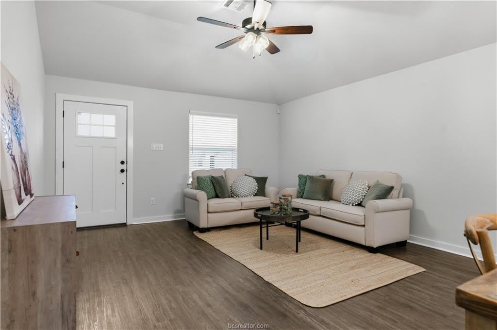 2857 Messenger Way – photo 5
