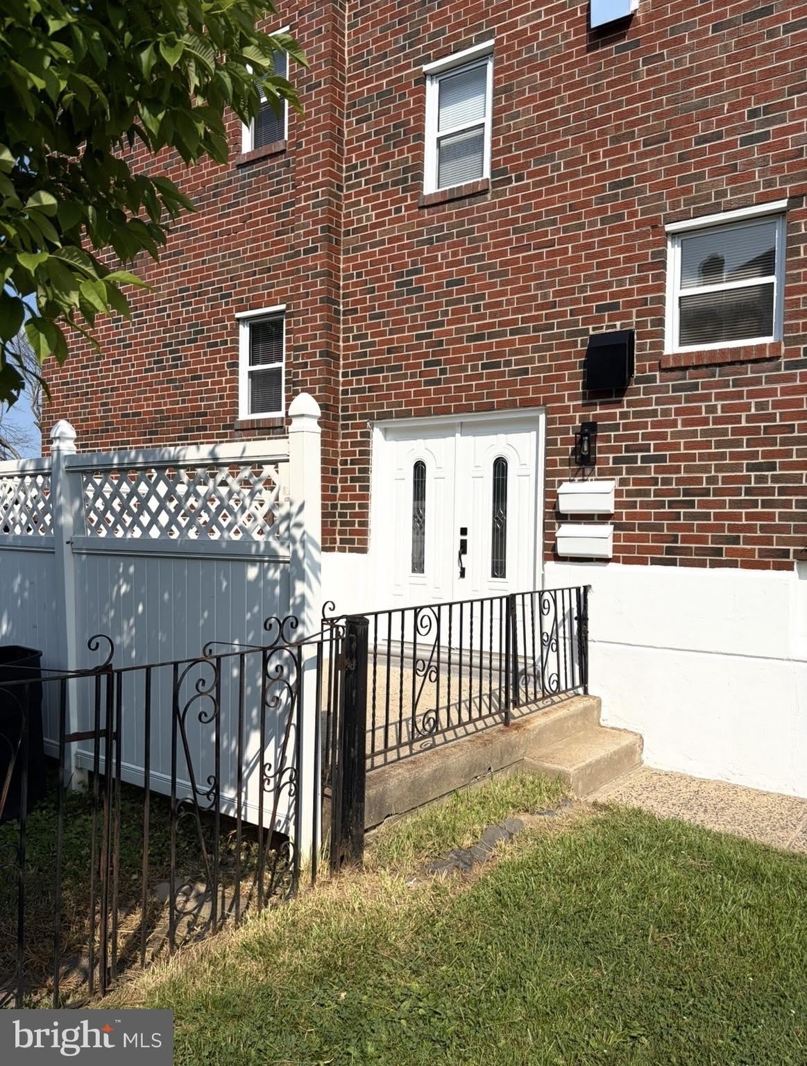 3628 GENESEE Drive – photo 4