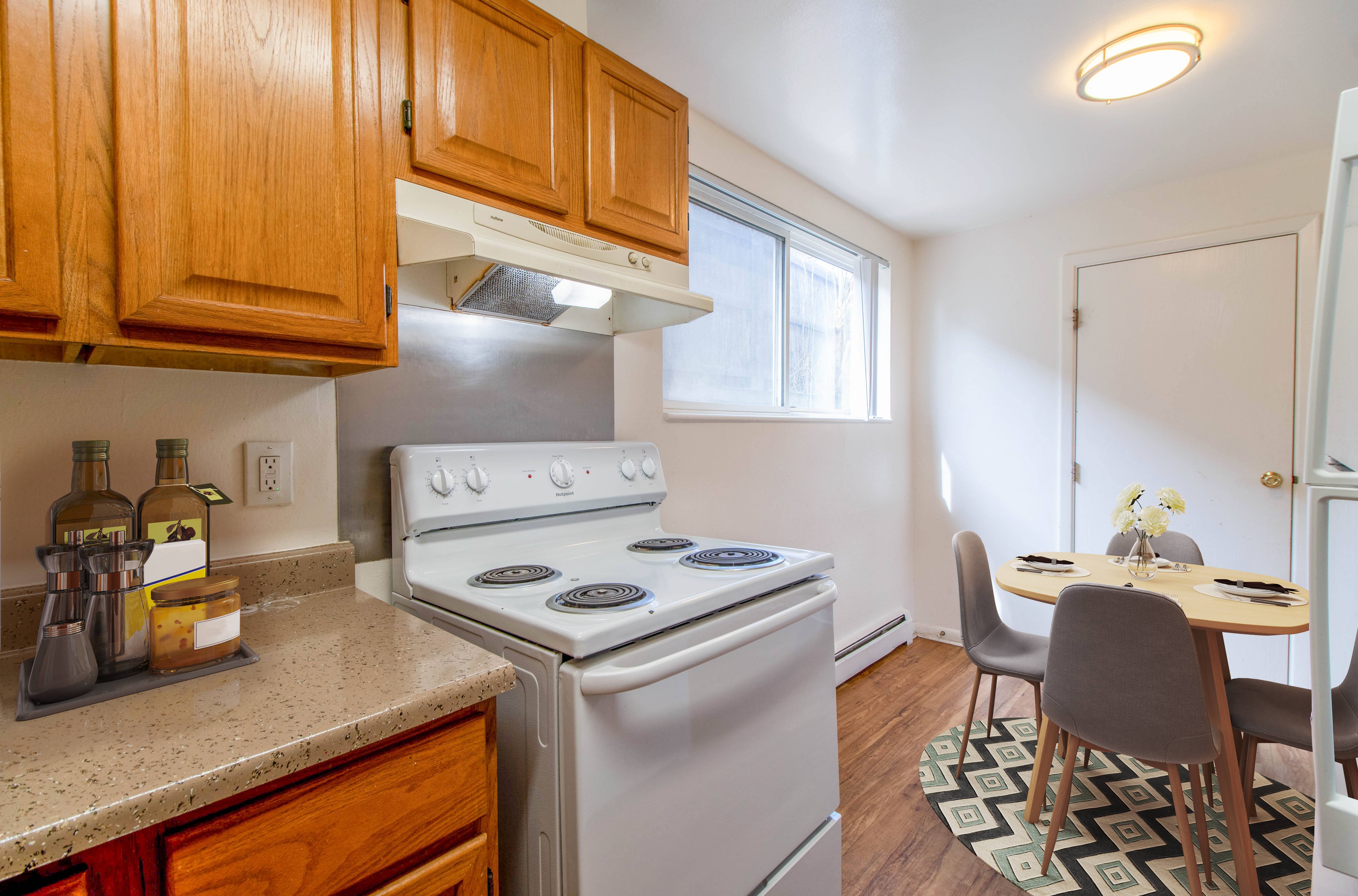 183-199 S Ingalls Street – photo 3