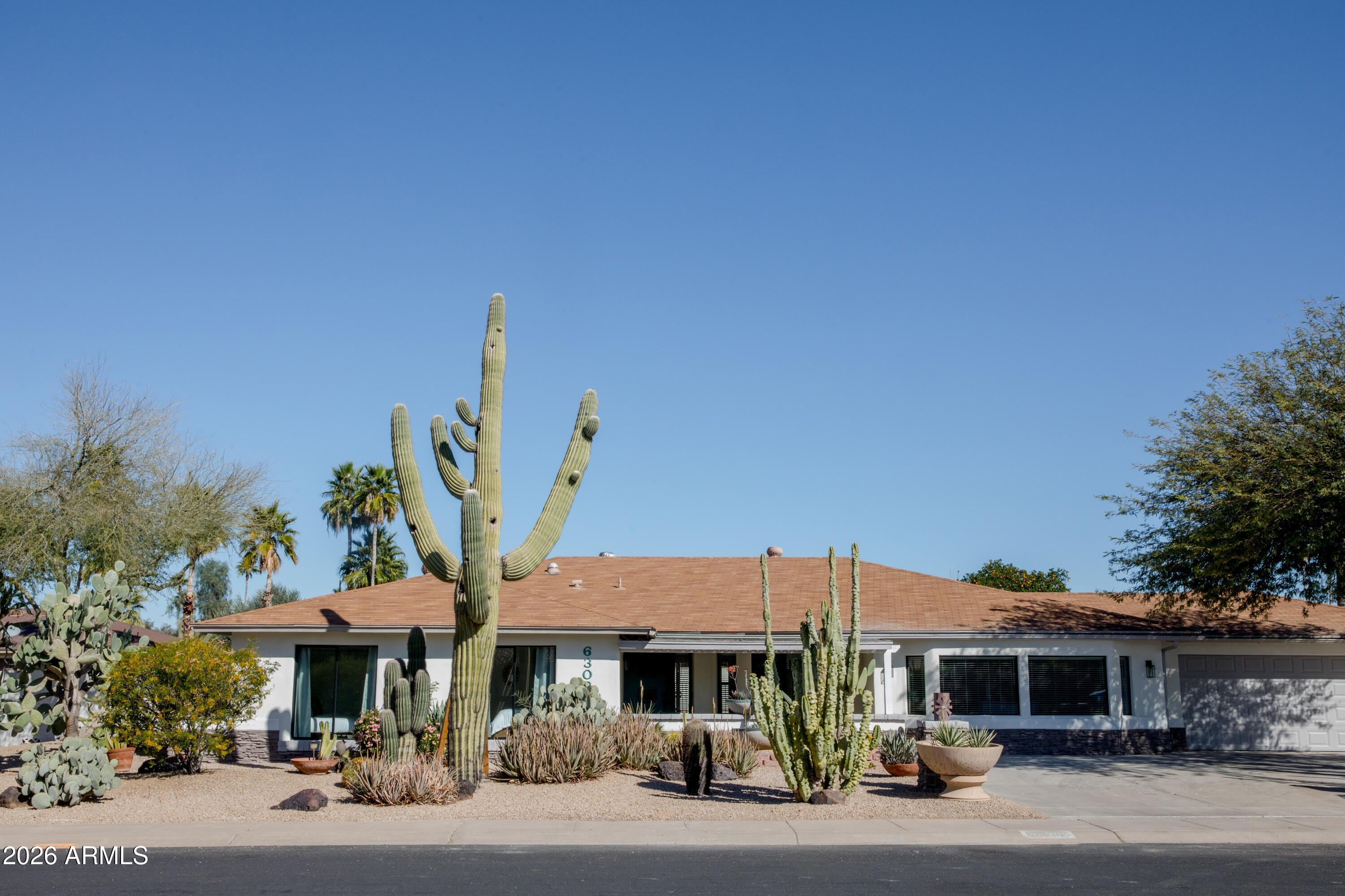 6302 E Winchcomb Drive – photo 5