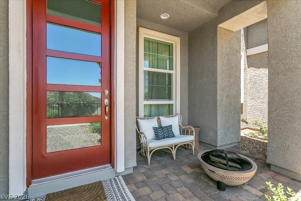 92 Kimberlite Drive – photo 3