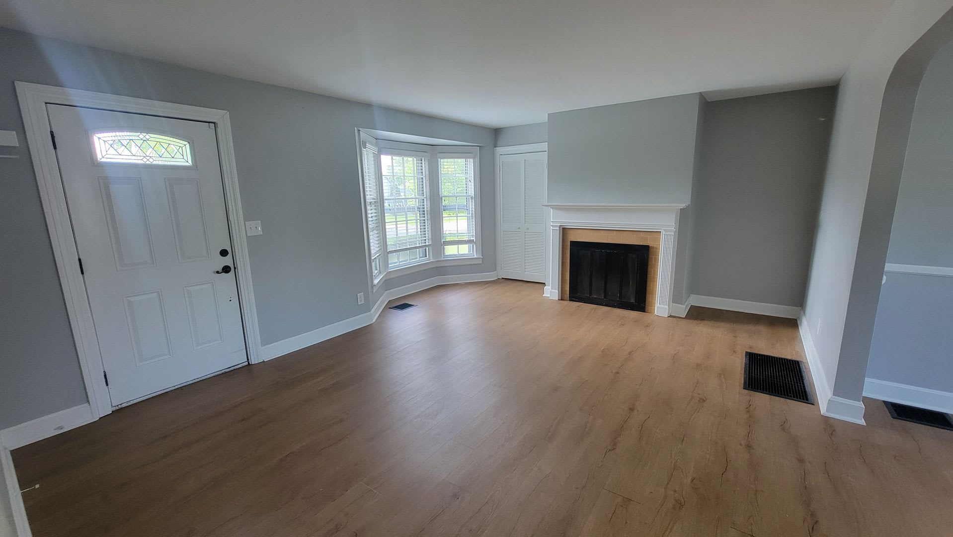 Clean 4 Bedroom With Immense Space In St. Matthews – photo 4