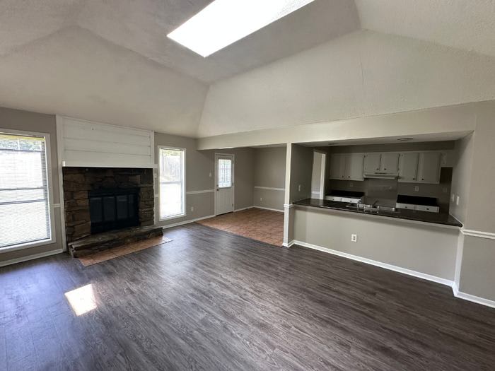 6326 Valleydale Drive – photo 3