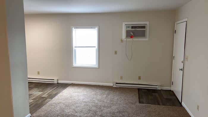 1315 Imperial Court – photo 5