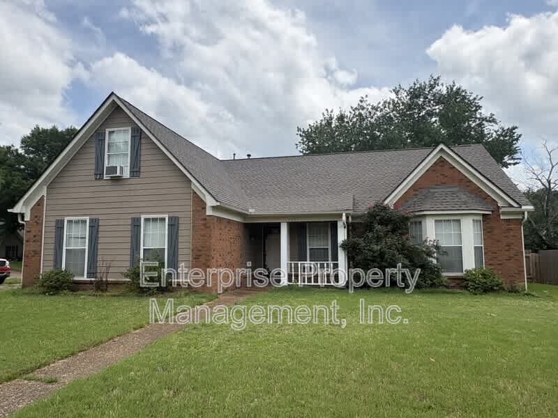 7037 Meadowlands Place – photo 3