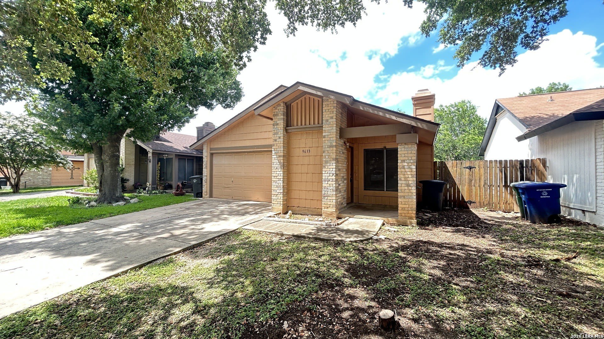 9633 IVY BEND ST – photo 2