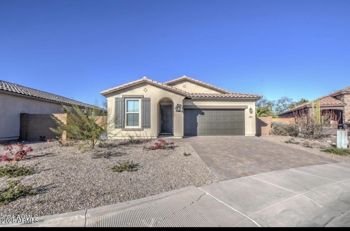 1266 E KINGMAN Street – photo 2