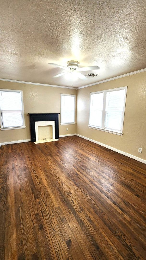 2 Bed 1 Bath Tabor Sub Addn NW OKC by Fairgrounds – photo 5