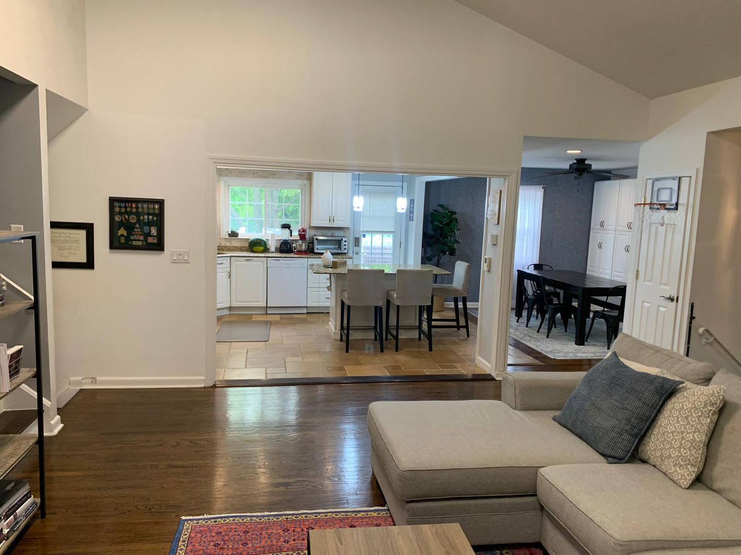 Available immediately!! Large House in Cherry Hill East – photo 5
