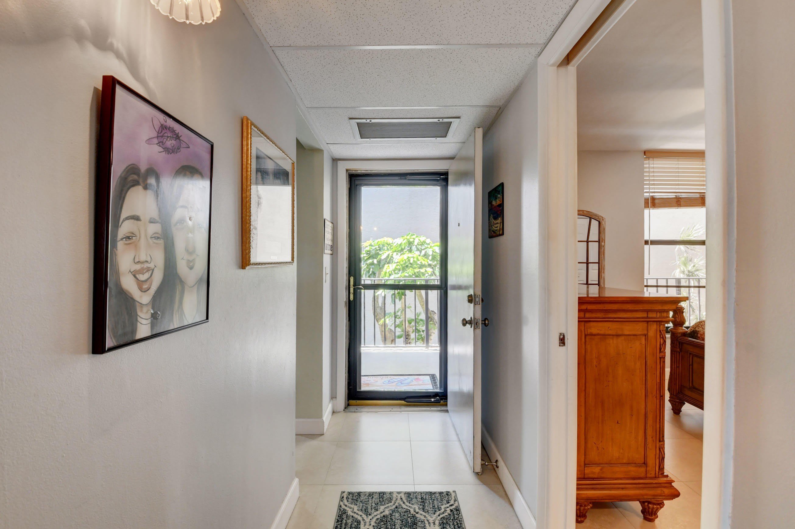 19 Royal Palm Way – photo 2