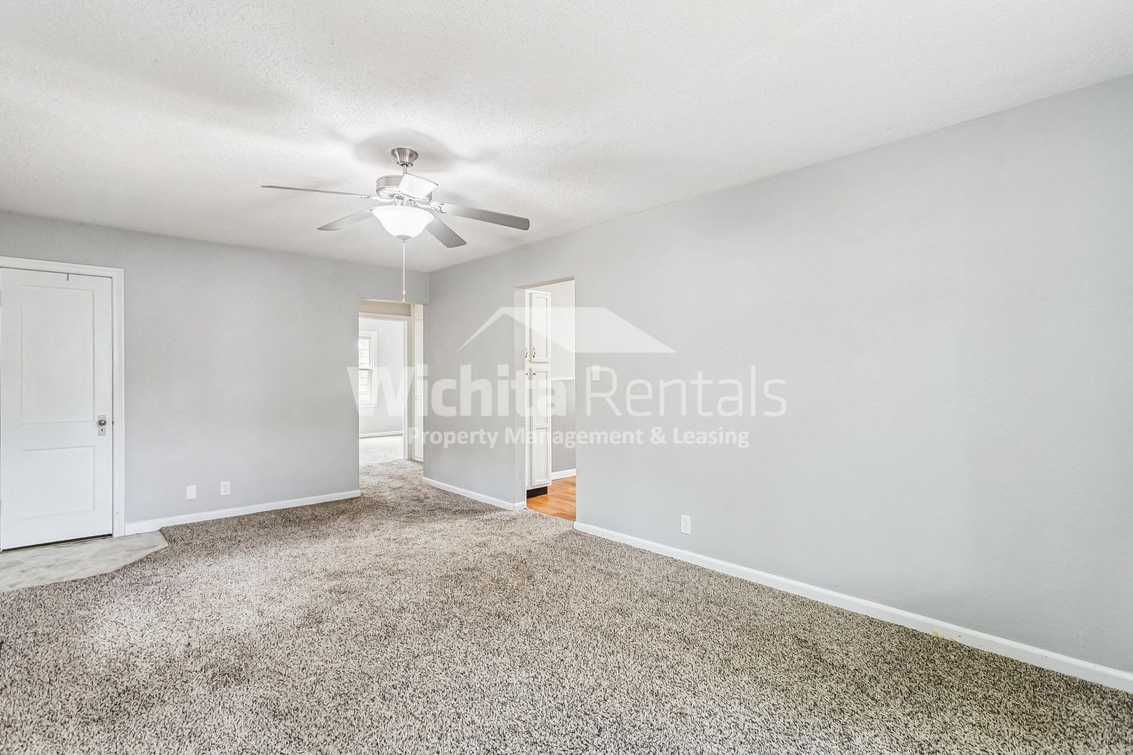 2225 S Grove St – photo 4