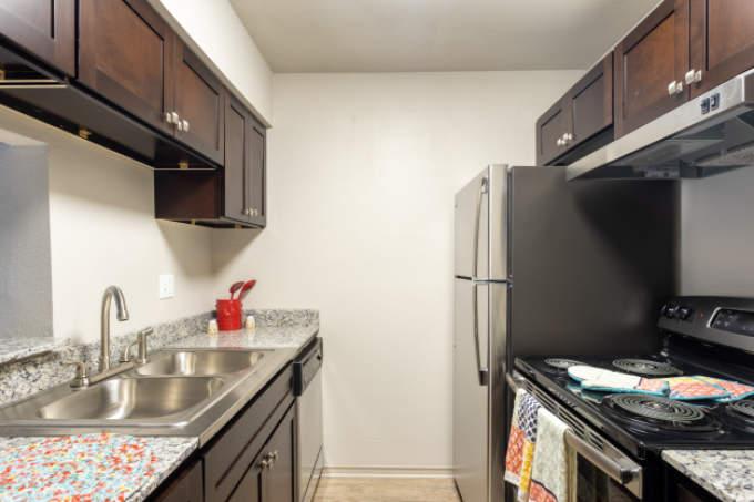 8312 N Interstate 35, #110 – photo 3