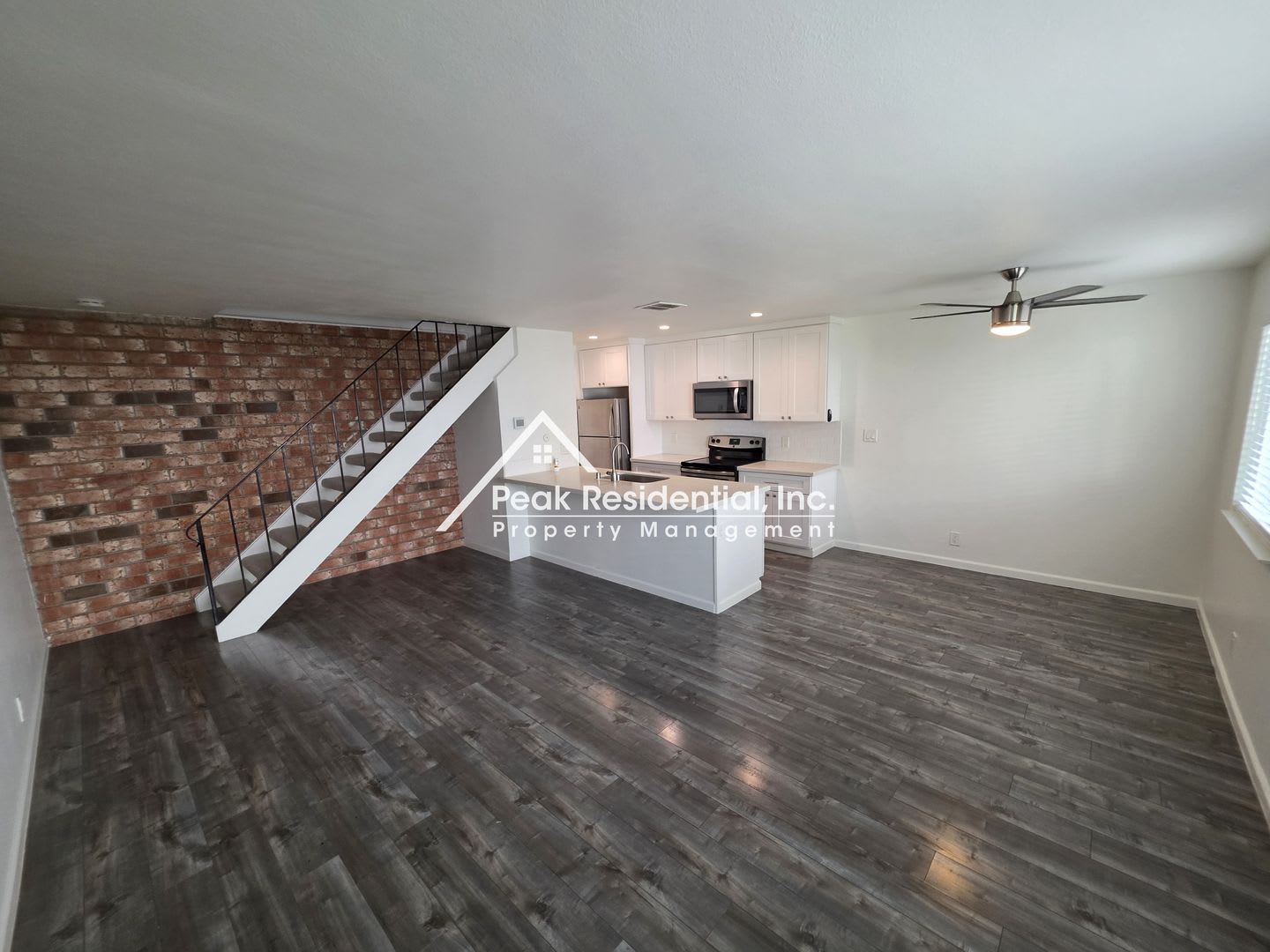 Cute 2 Bd 1 Ba Foothill Farms Fourplex – photo 3