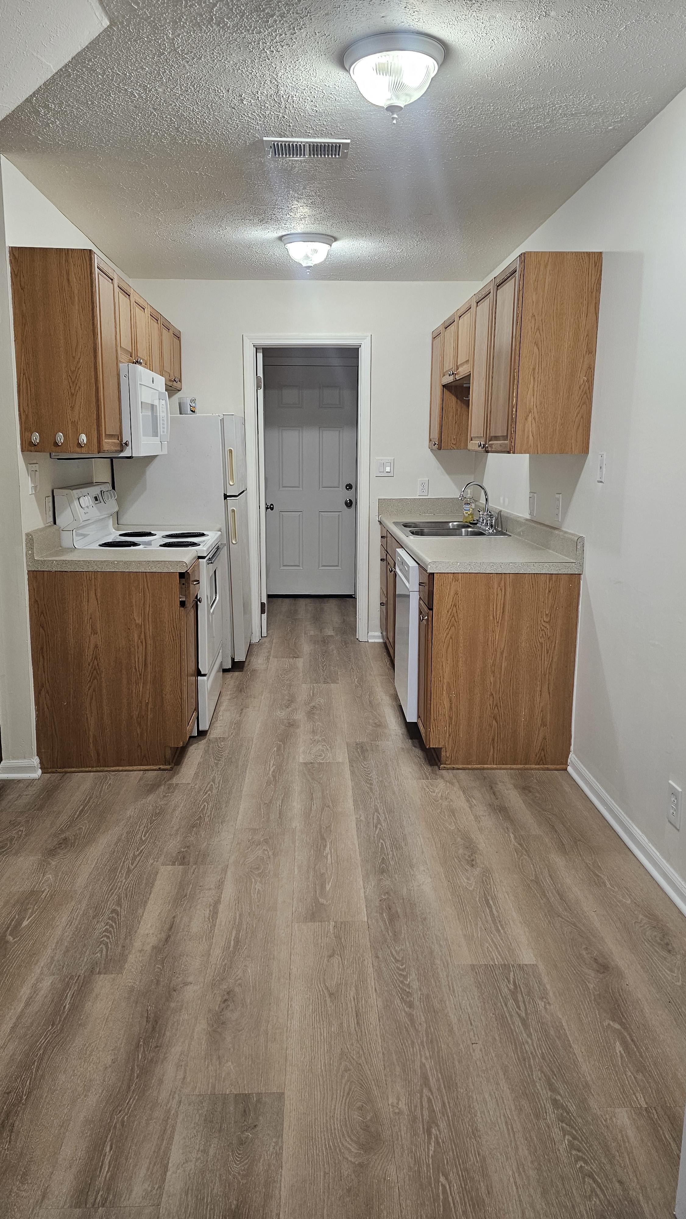209 Cedar Street – photo 1
