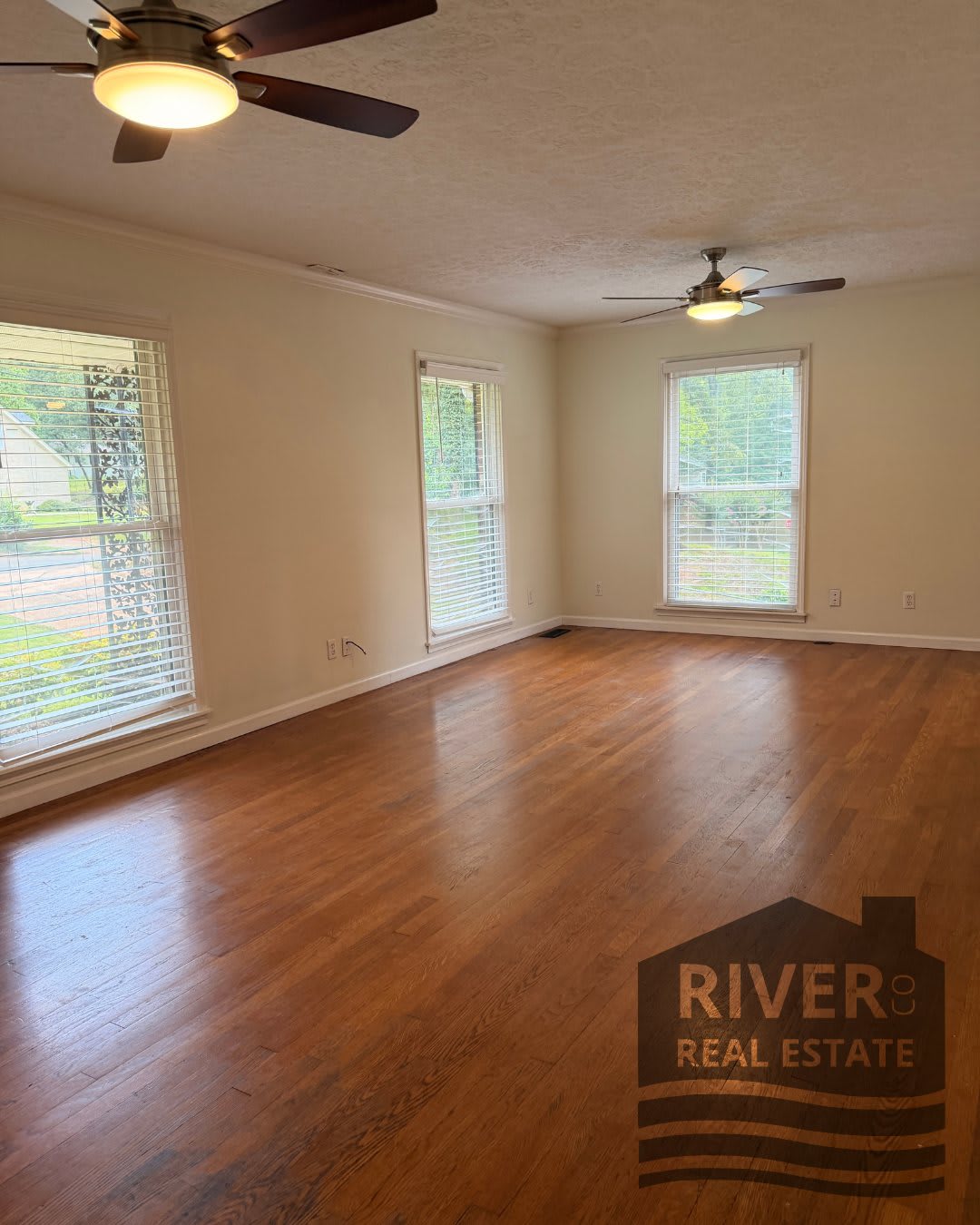 721 West Lelia Street – photo 3