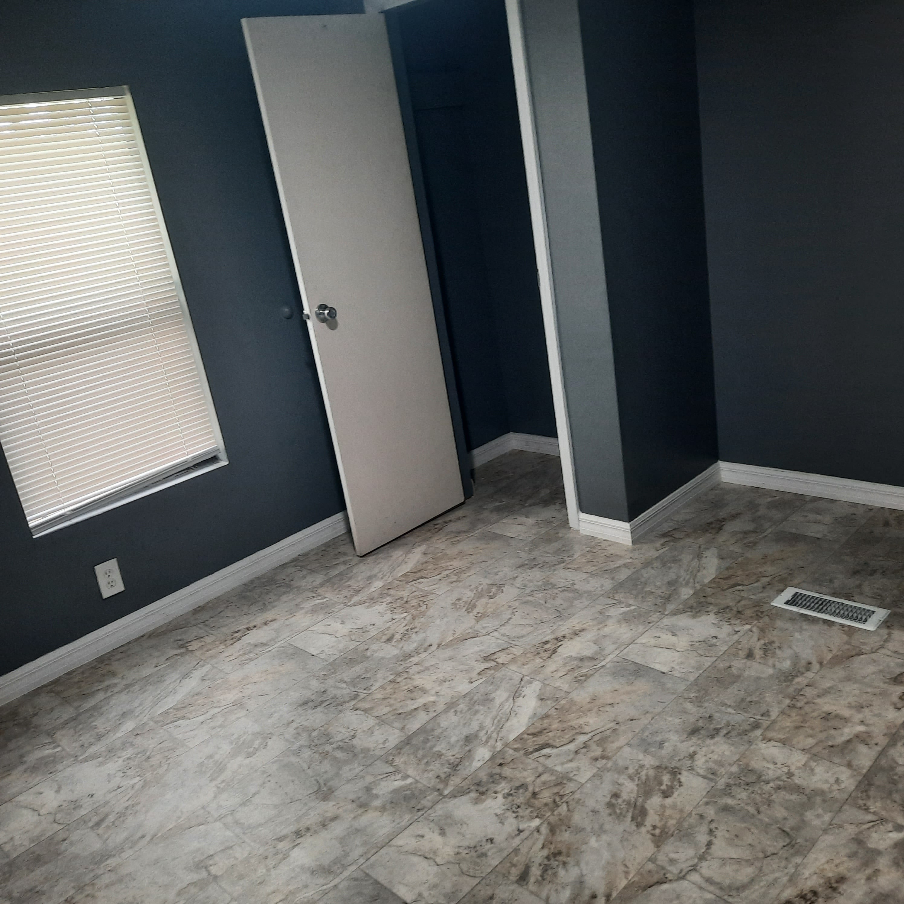 12516 Pulaski Rd – photo 4