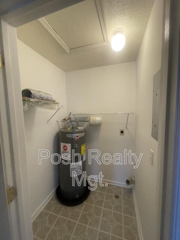 2326-L West Vandalia Road – photo 4