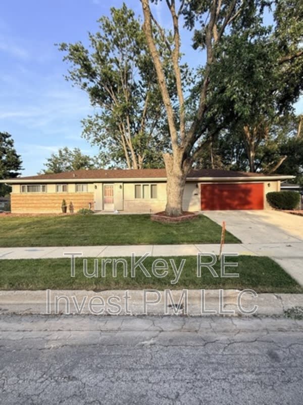 471 Tomahawk Street – photo 2