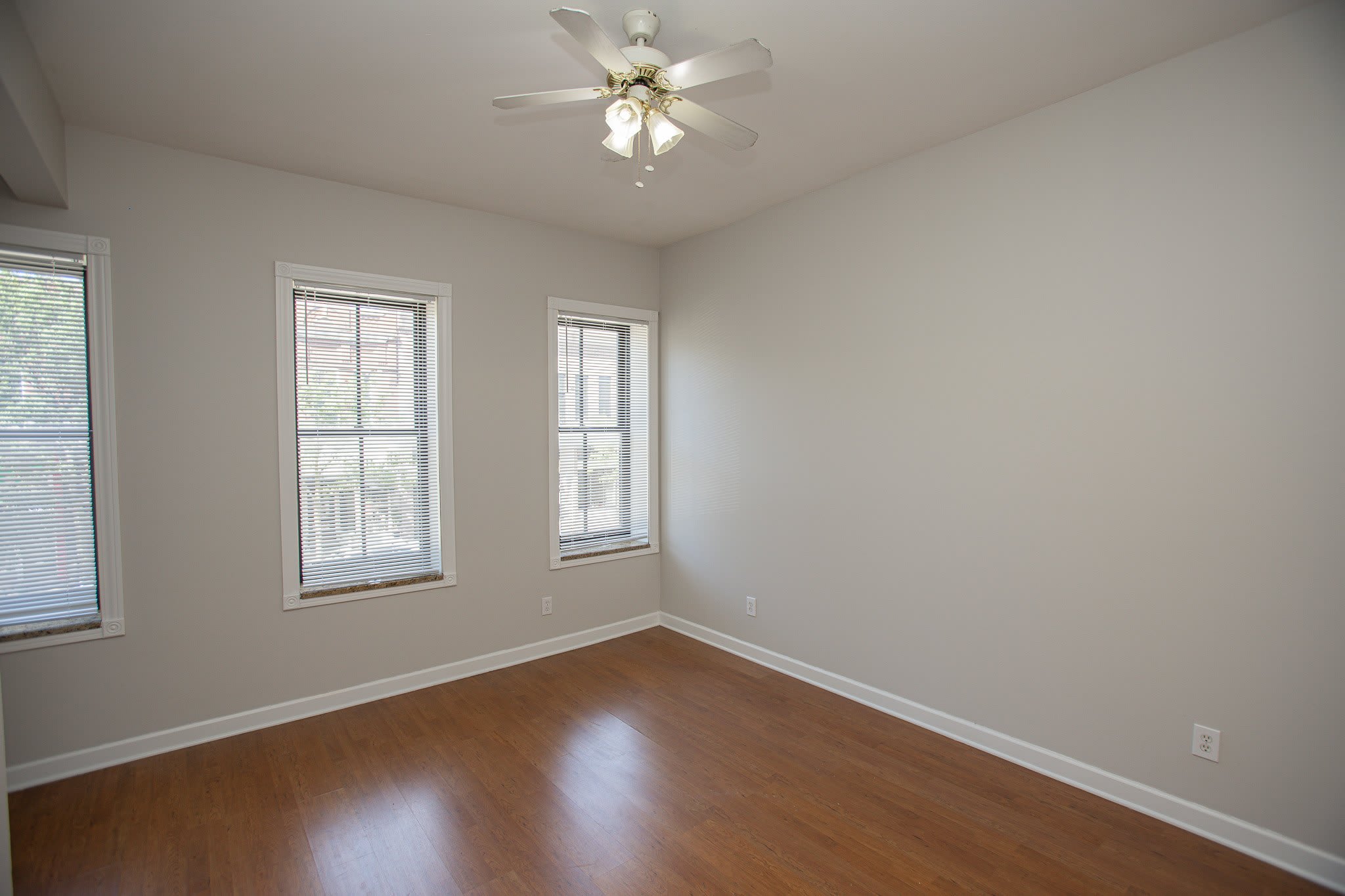 111 East High Street – photo 5