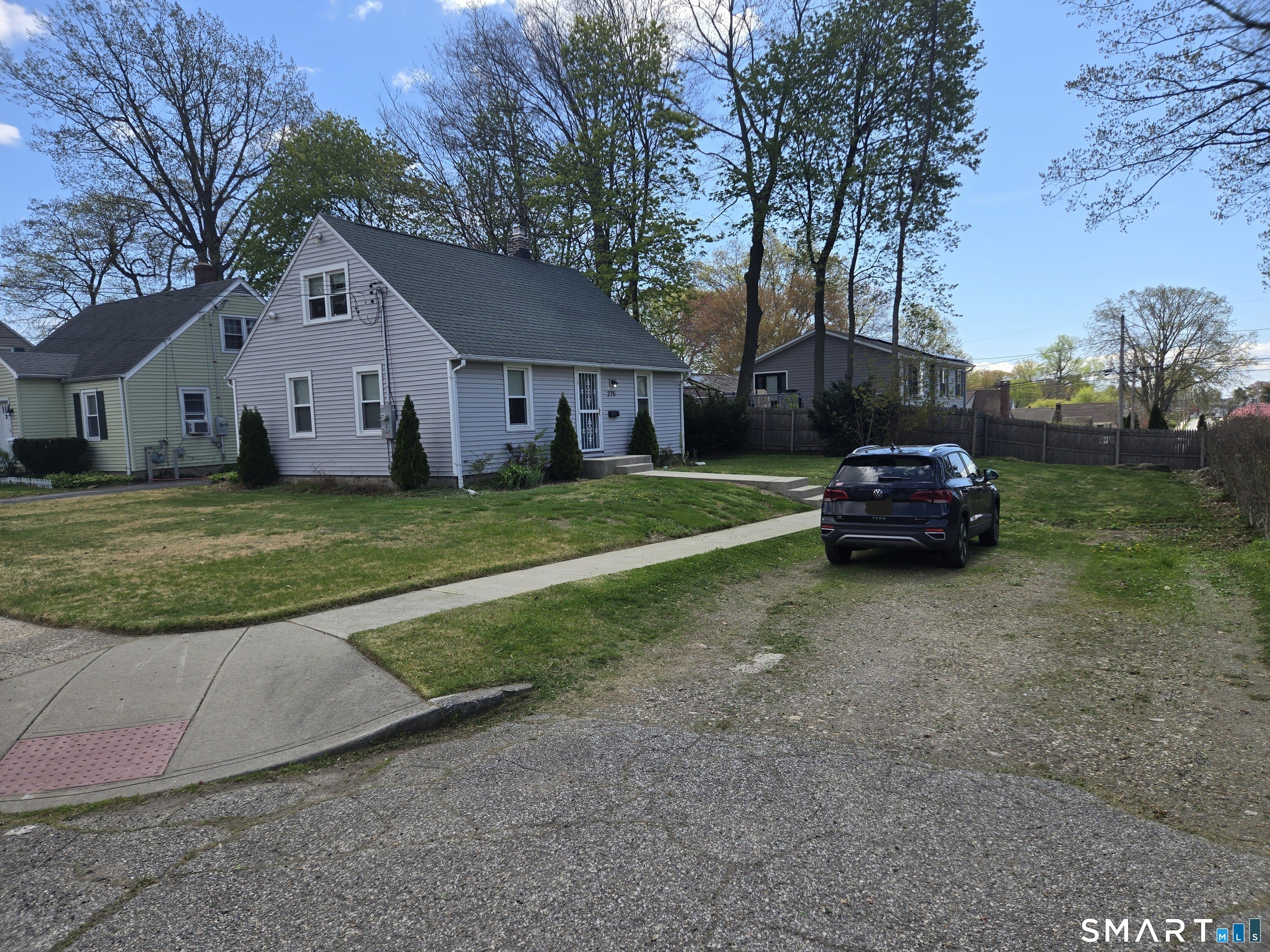 275 Burnsford Avenue – photo 2