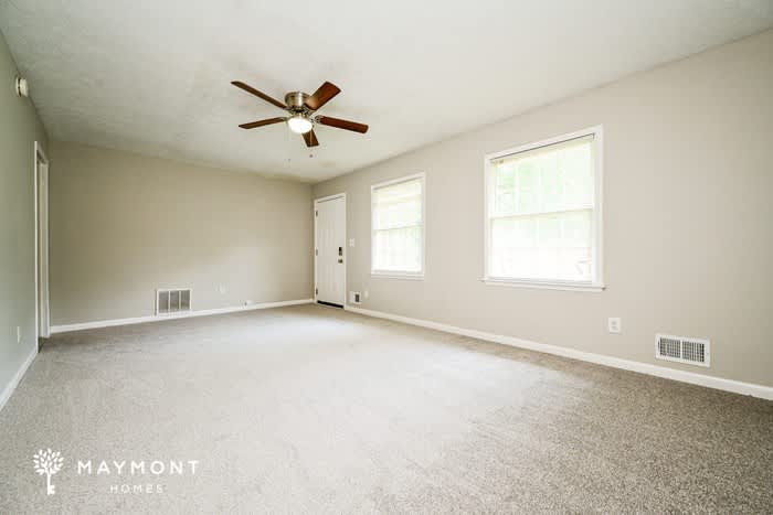 2472 Hartford Drive – photo 5