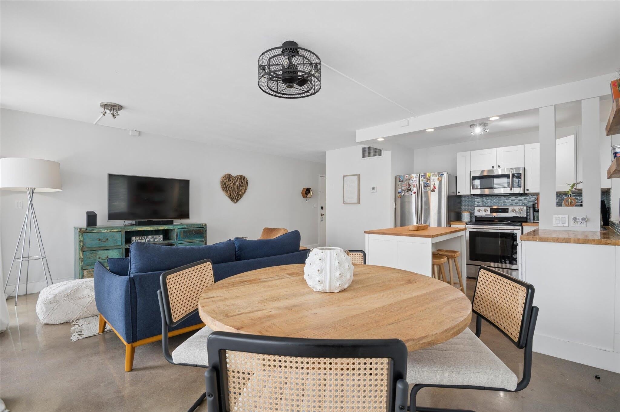 524 Orton Avenue – photo 4