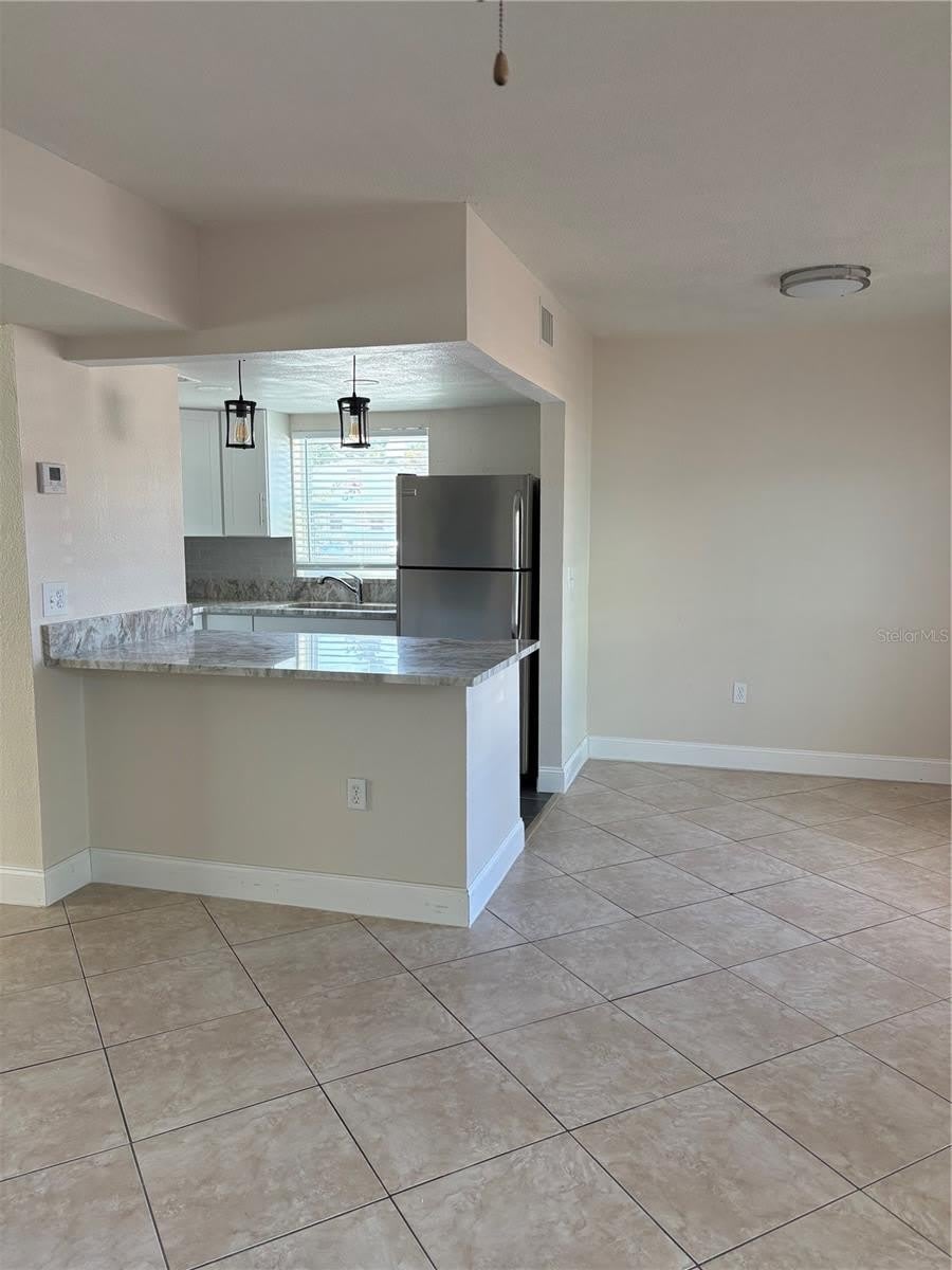 555 69TH Avenue – photo 5