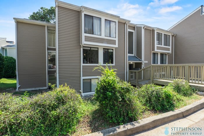 246 Shoreline Drive – photo 3