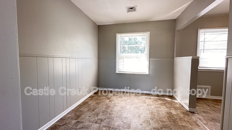 1104 Hickory Lane – photo 5