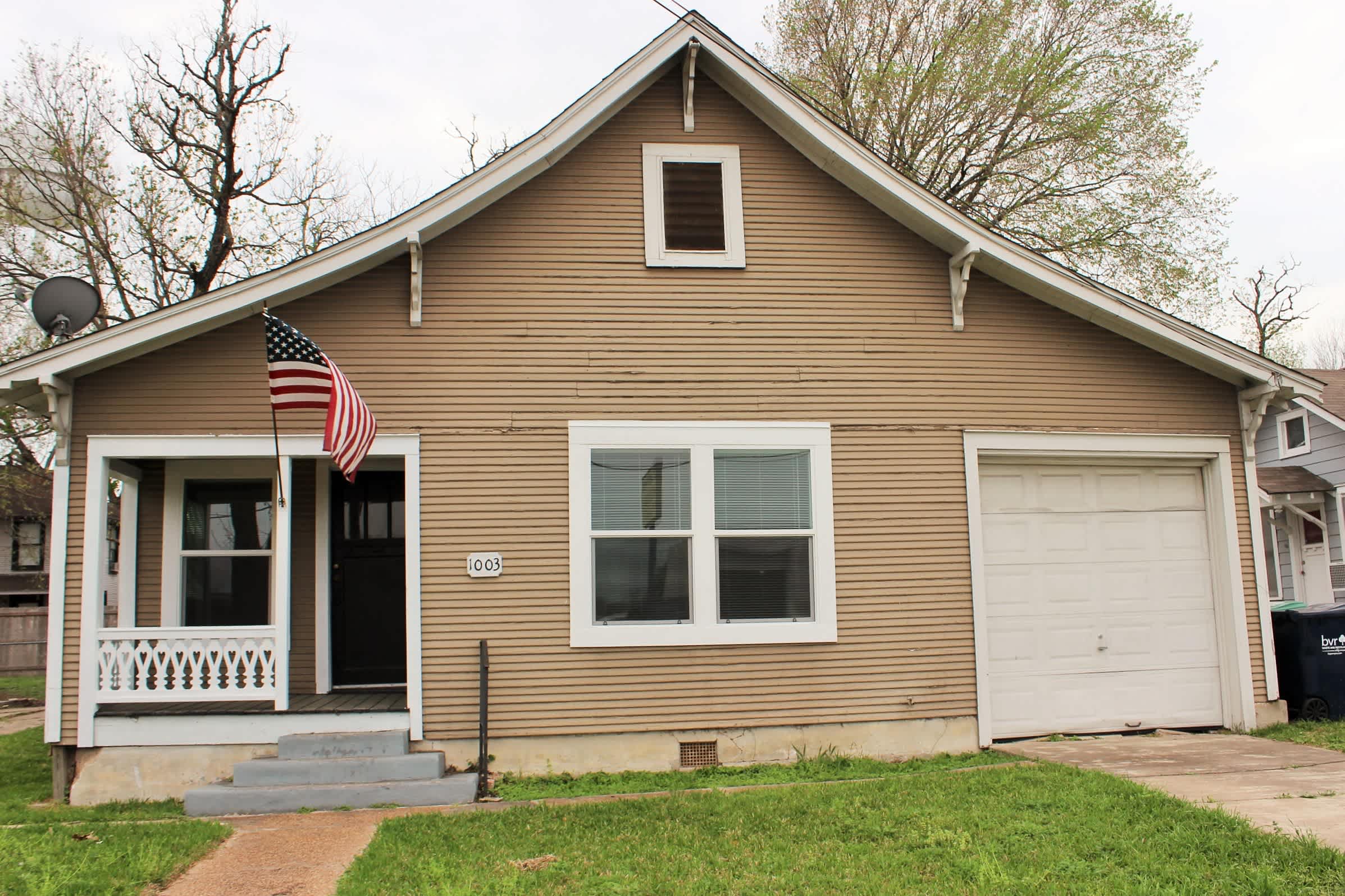 1003 North Park – photo 1