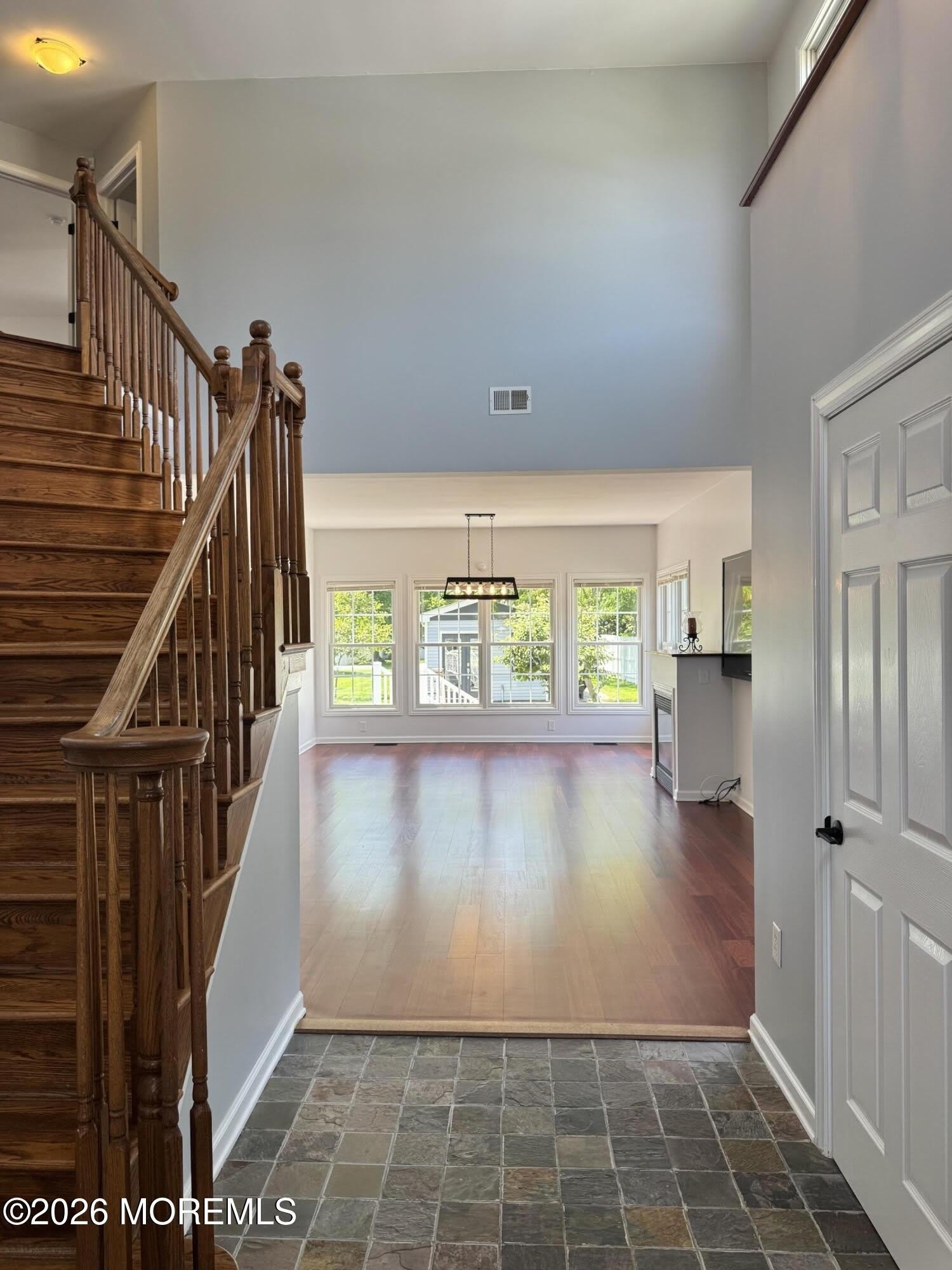 196 South Street – photo 5