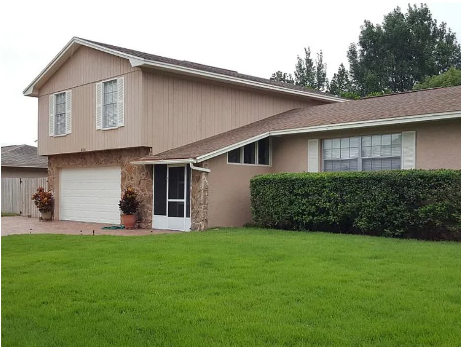 8021 Sandberry Boulevard – photo 2