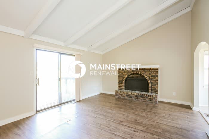 332 South Kendall Avenue – photo 3