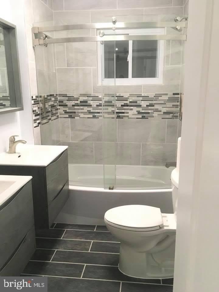 13807 EASTLAND Street – photo 5