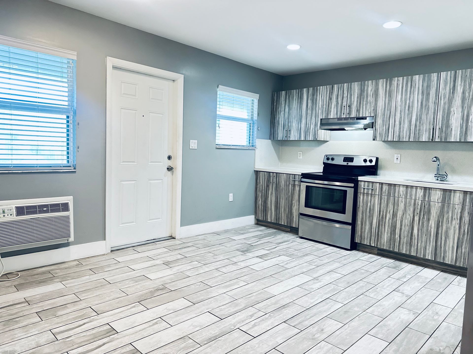 1756 NW 2nd Court Overtown LLC – photo 1