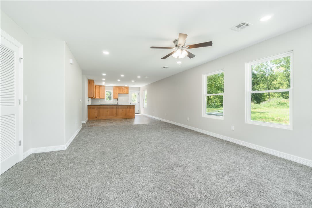 807 Jesse James Road – photo 2