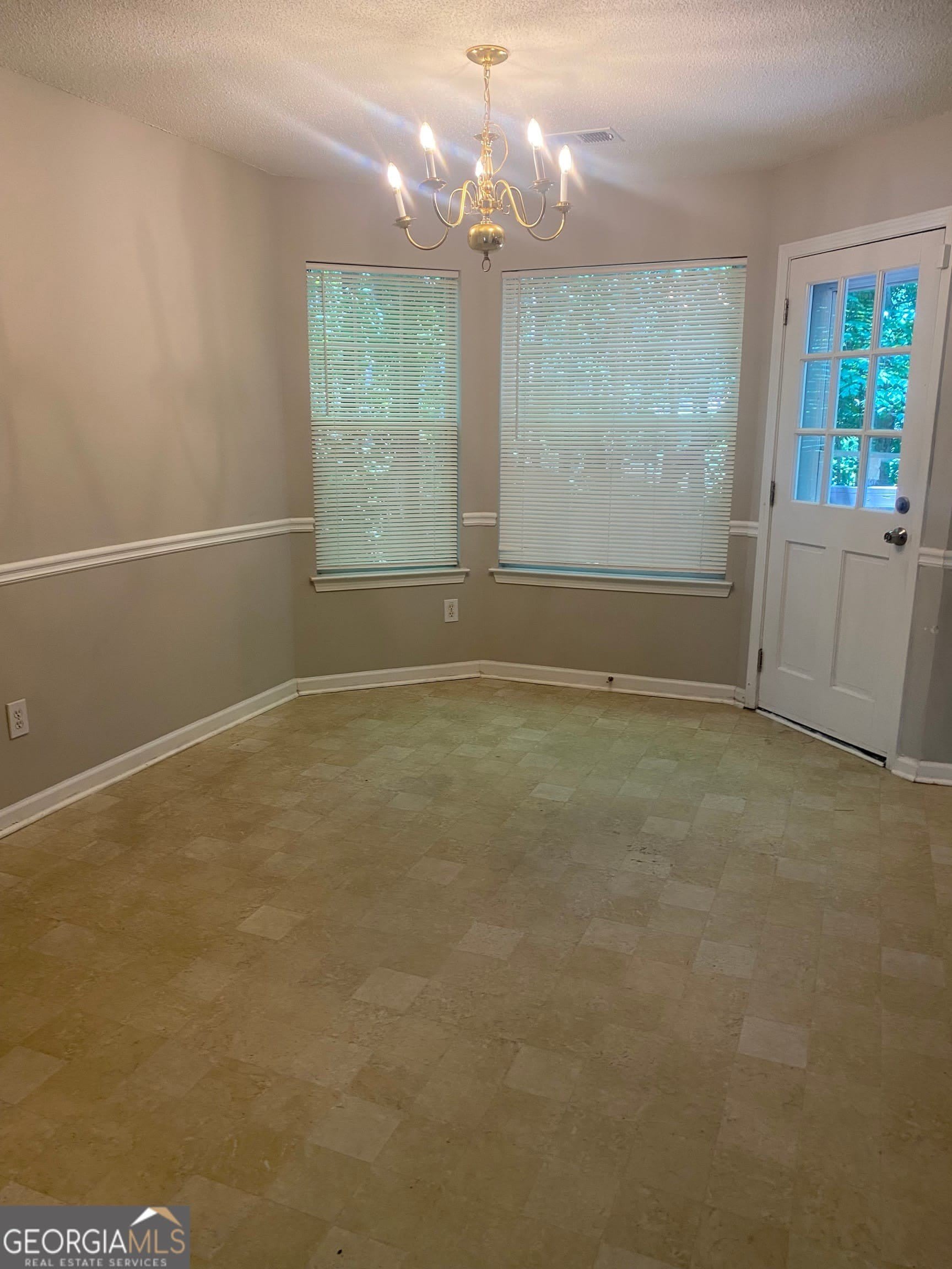 553 Wren Walk – photo 5