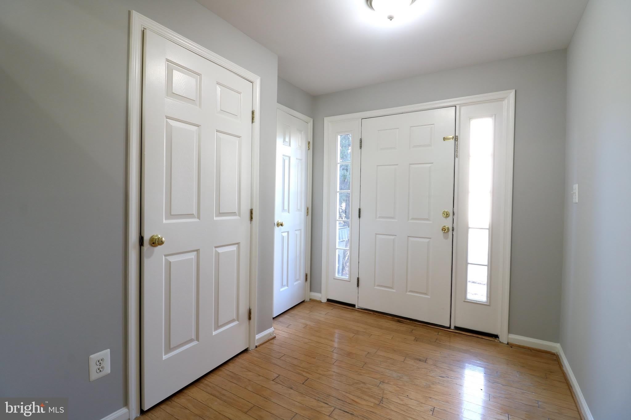 2581 SUTTERS MILL Drive – photo 3